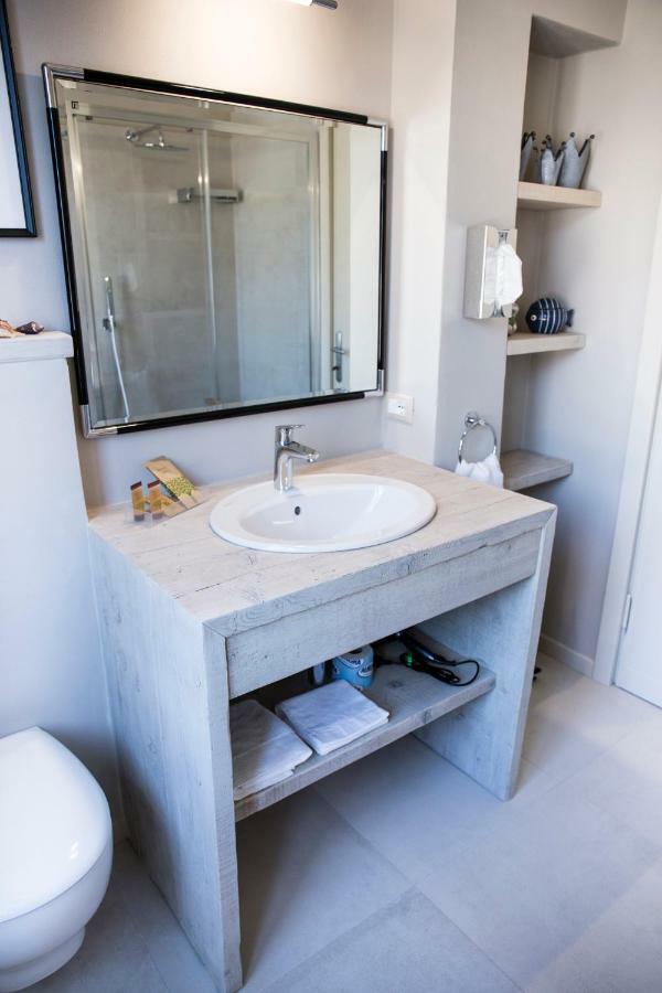 Casa Dello Speziale Hotel Bedizzole Ngoại thất bức ảnh