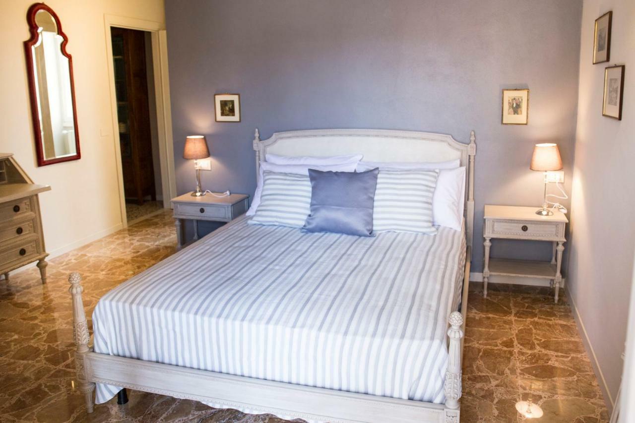Casa Dello Speziale Hotel Bedizzole Ngoại thất bức ảnh